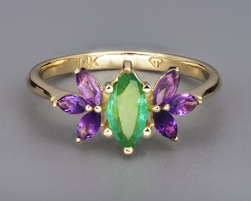 14 ct gold ring with emerald and amethysts - 戒指 - 贵金属 金色