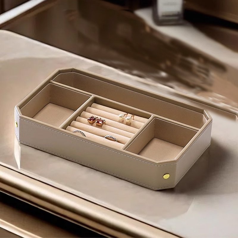 bencross 本心本来-皮革戒指收纳盒-奶咖色-八角型 - 收纳用品 - 其他金属 卡其色