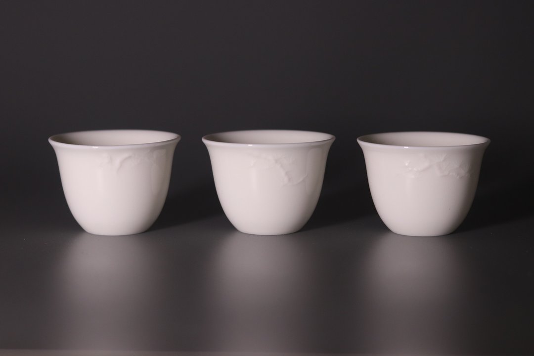 敦睦窑 德化模刻印花郁金杯 (六入一组) - 茶具/茶杯 - 瓷 白色