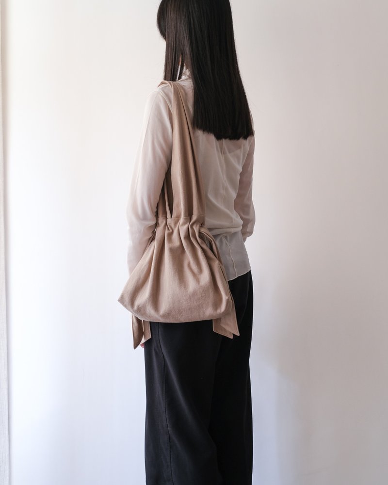 绑带垂坠肩背包-标准款-水生花 - 侧背包/斜挎包 - 棉．麻 粉红色