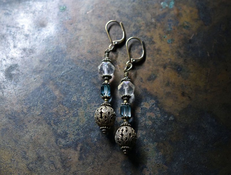 古董极光捷克珠与日本古董珠、欧洲古董金属零件的耳环 - 耳环/耳夹 - 玻璃 金色