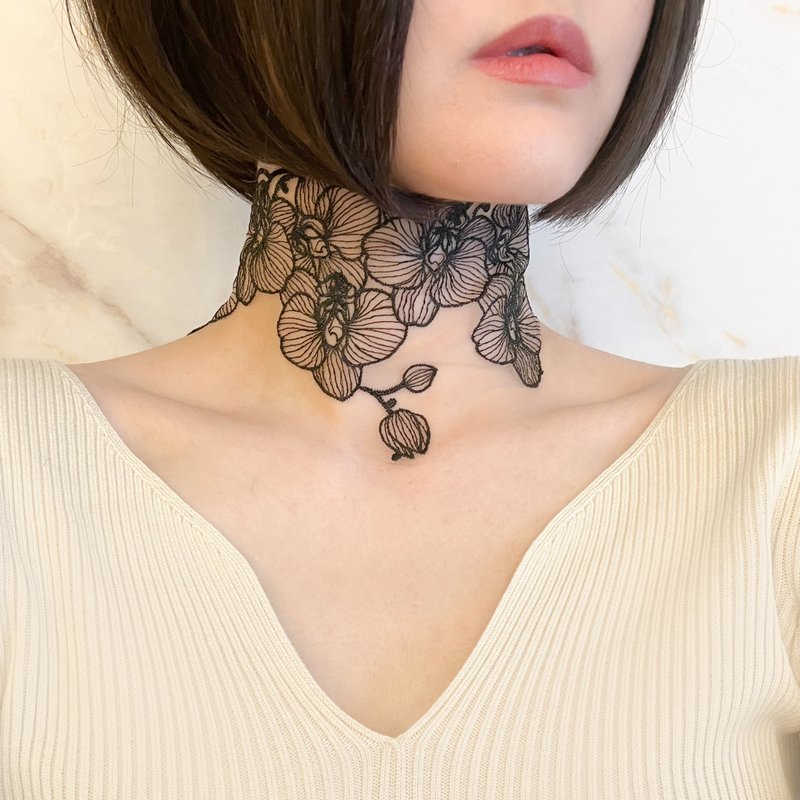 蝴蝶兰 / 黑色纹身蕾丝颈链 SV495 - 颈链 - 其他材质 黑色