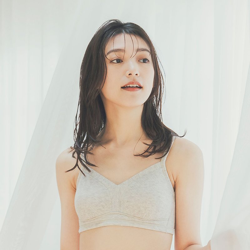 [日本制] 100%蓬松棉制成的亲肤无钢圈胸罩，推荐给皮肤敏感的人。 - 女士内衣裤 - 棉．麻 灰色