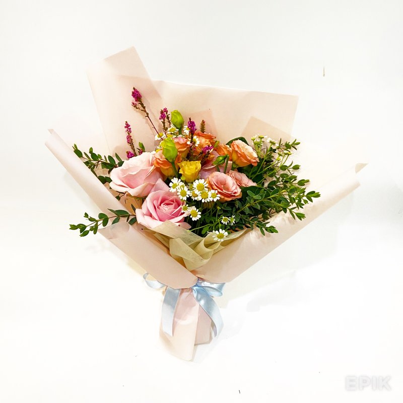 粉嫩甜美感鲜花束 - 干燥花/捧花 - 植物．花 