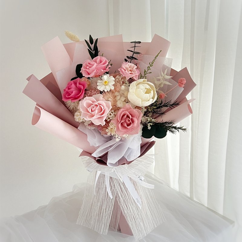 SEE 看见花艺设计 | 永生花 | 玫瑰 | 真爱不凋粉玫瑰花束 - 干燥花/捧花 - 植物．花 