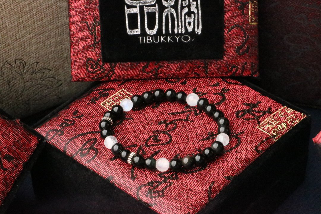 原矿无染色黑曜石手珠 6mm 月光石隔珠 定制化手链 设计 玉石 矿 - 手链/手环 - 半宝石 