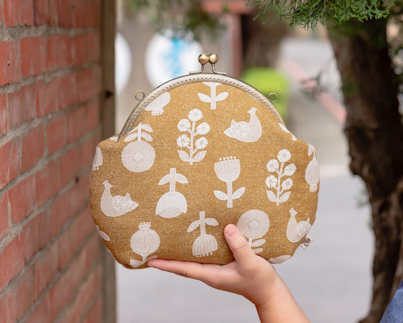 【童话里的花】复古金属口金包-大款#随身包#礼物 - 侧背包/斜挎包 - 棉．麻 橘色