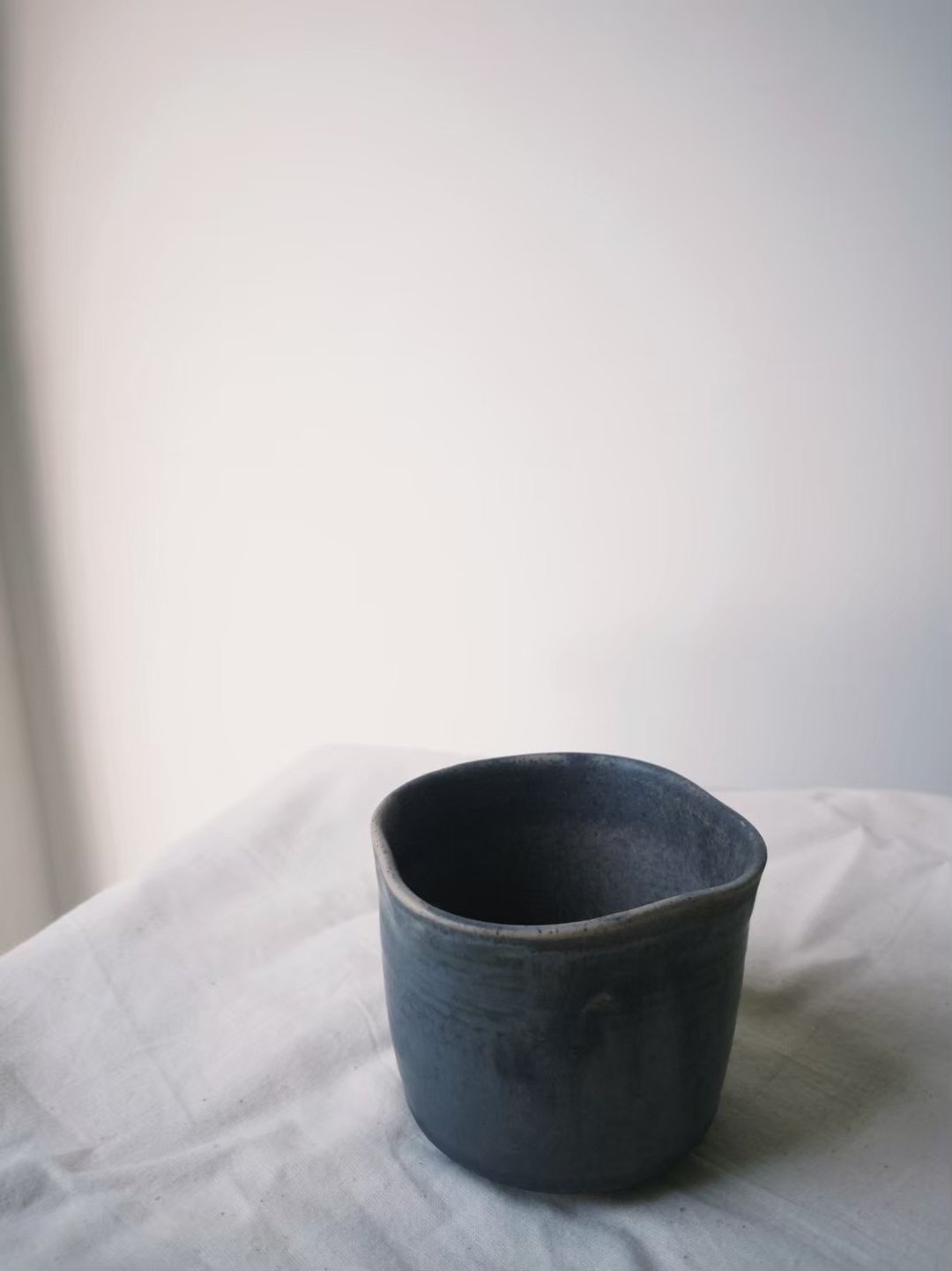 紫灰不规则茶杯 - 茶具/茶杯 - 陶 黑色