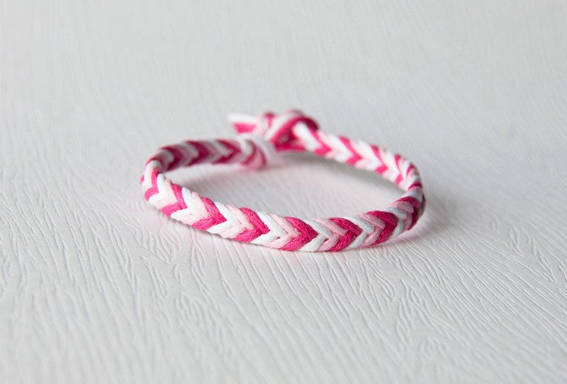由浅入深-细版渐层桃 / 手工编织手环 - 手链/手环 - 其他材质 粉红色