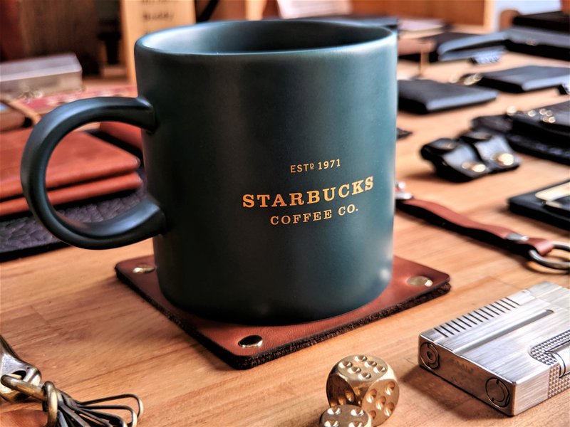 UNIC真皮铆钉杯垫【可定制化】 - 杯垫 - 真皮 咖啡色