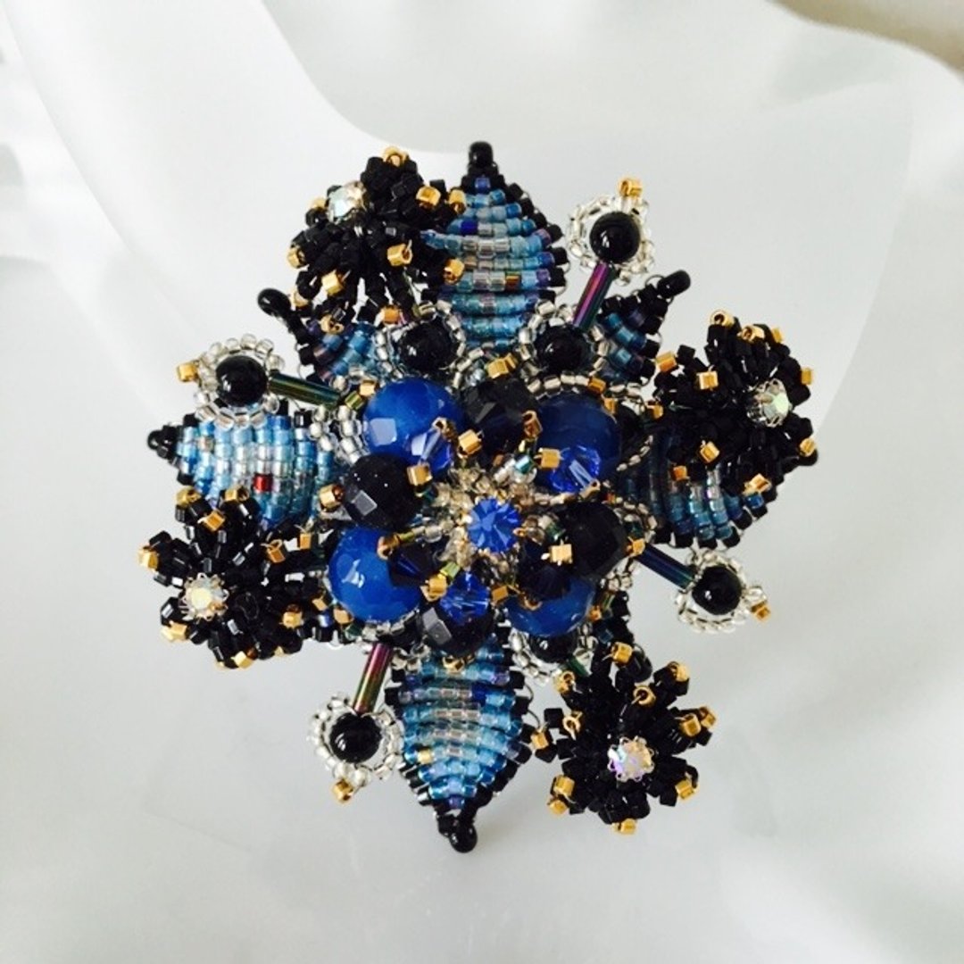 Blue fireworks ☆ brooch - 胸针 - 宝石 蓝色