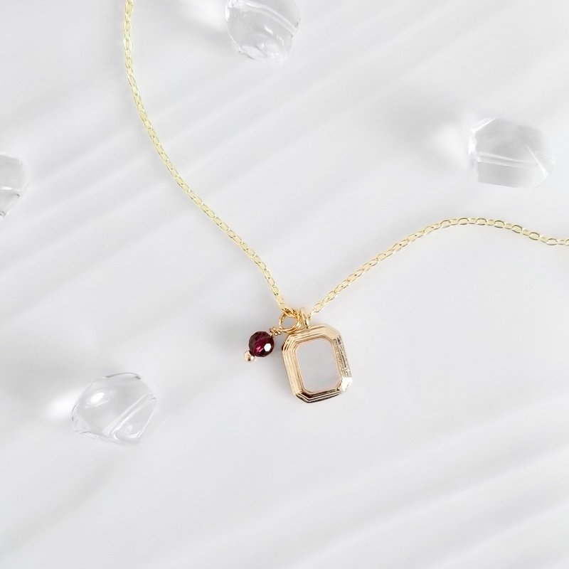 石榴石 简约母贝吊坠 水晶项链 | 清除负面能量情绪 显化幸福丰盛 - 项链 - 水晶 金色
