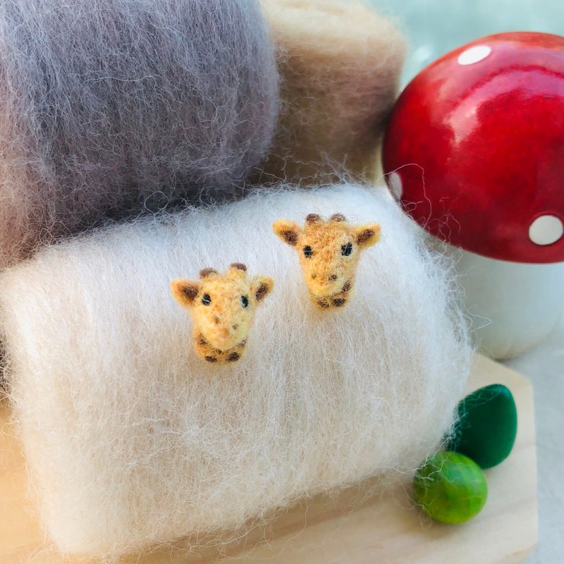 长颈鹿先生 羊毛毡 耳环 耳夹 - 耳环/耳夹 - 羊毛 橘色