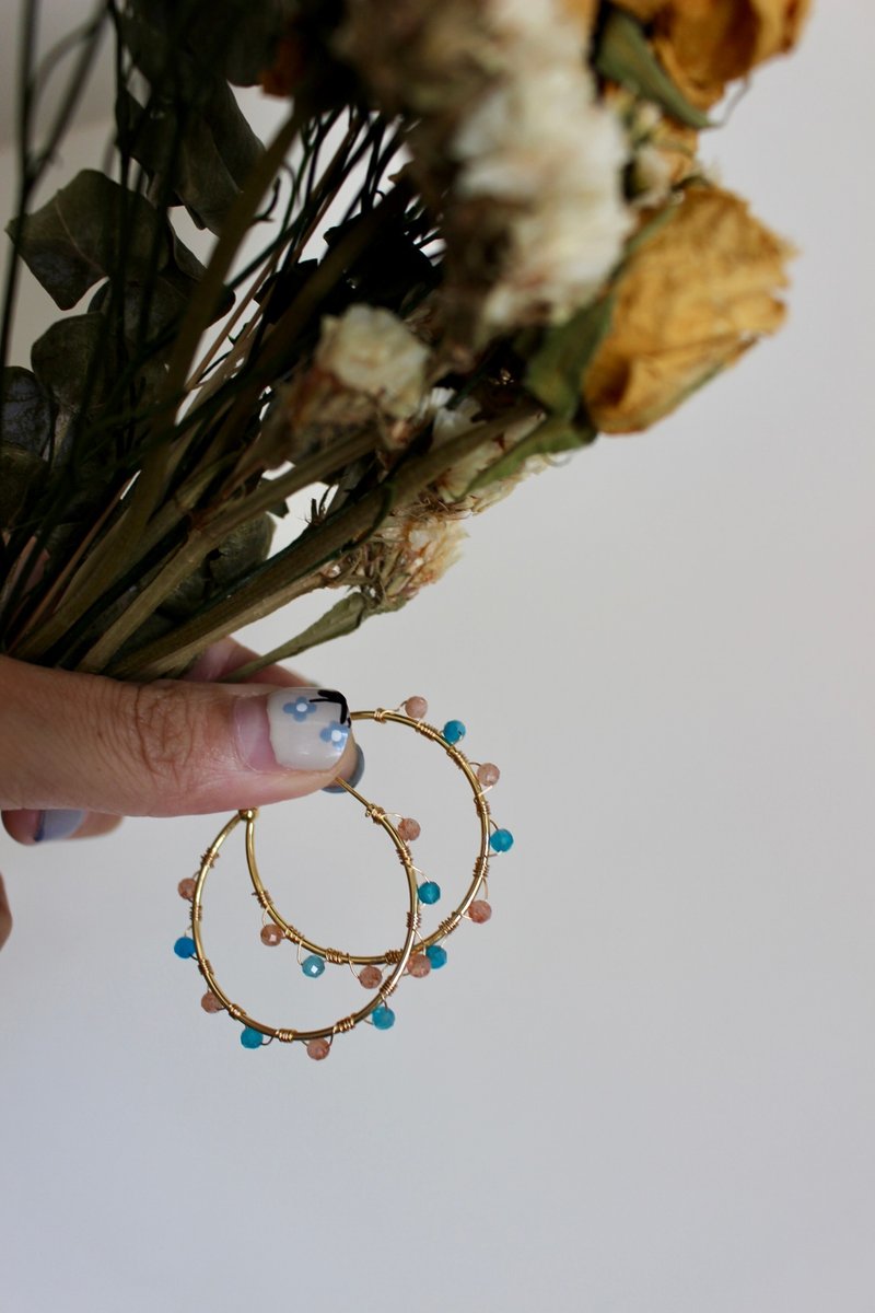 手工天然石圈圈耳环・毕业/生日/情人节/圣诞节交换礼物 - 耳环/耳夹 - 水晶 金色