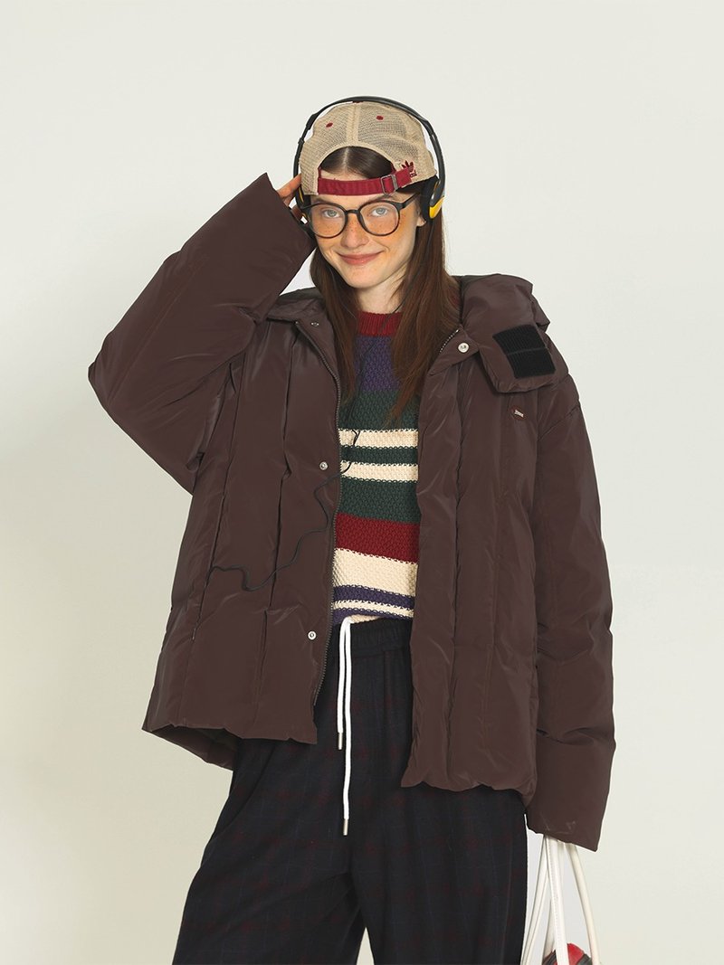 Unvesno (UN) 怪奇小镇 白鸭绒巧克力冬季连帽轻薄羽绒服 CT-2161 - 男装外套 - 其他材质 咖啡色