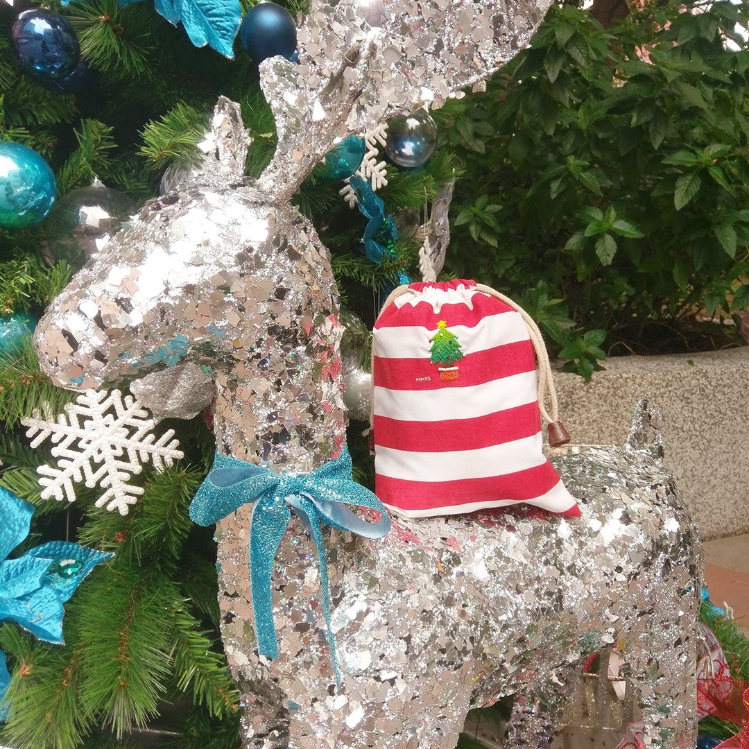 圣诞树刺绣束口袋 Christmas - 化妆包/杂物包 - 棉 多色