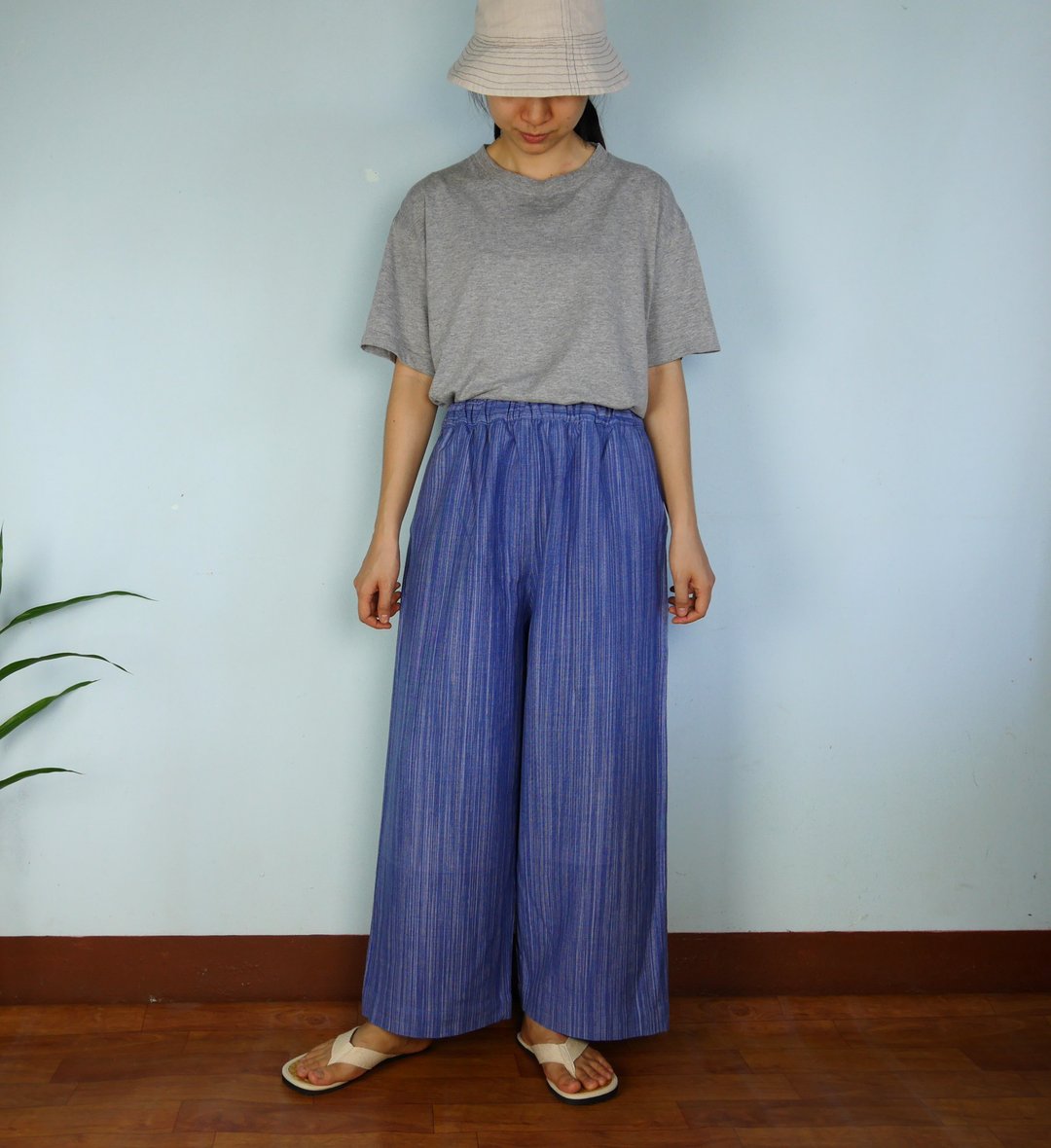 【聖誕禮盒】Handwoven cotton fabric  pants (blue-white) - 女装长裤 - 棉 蓝色