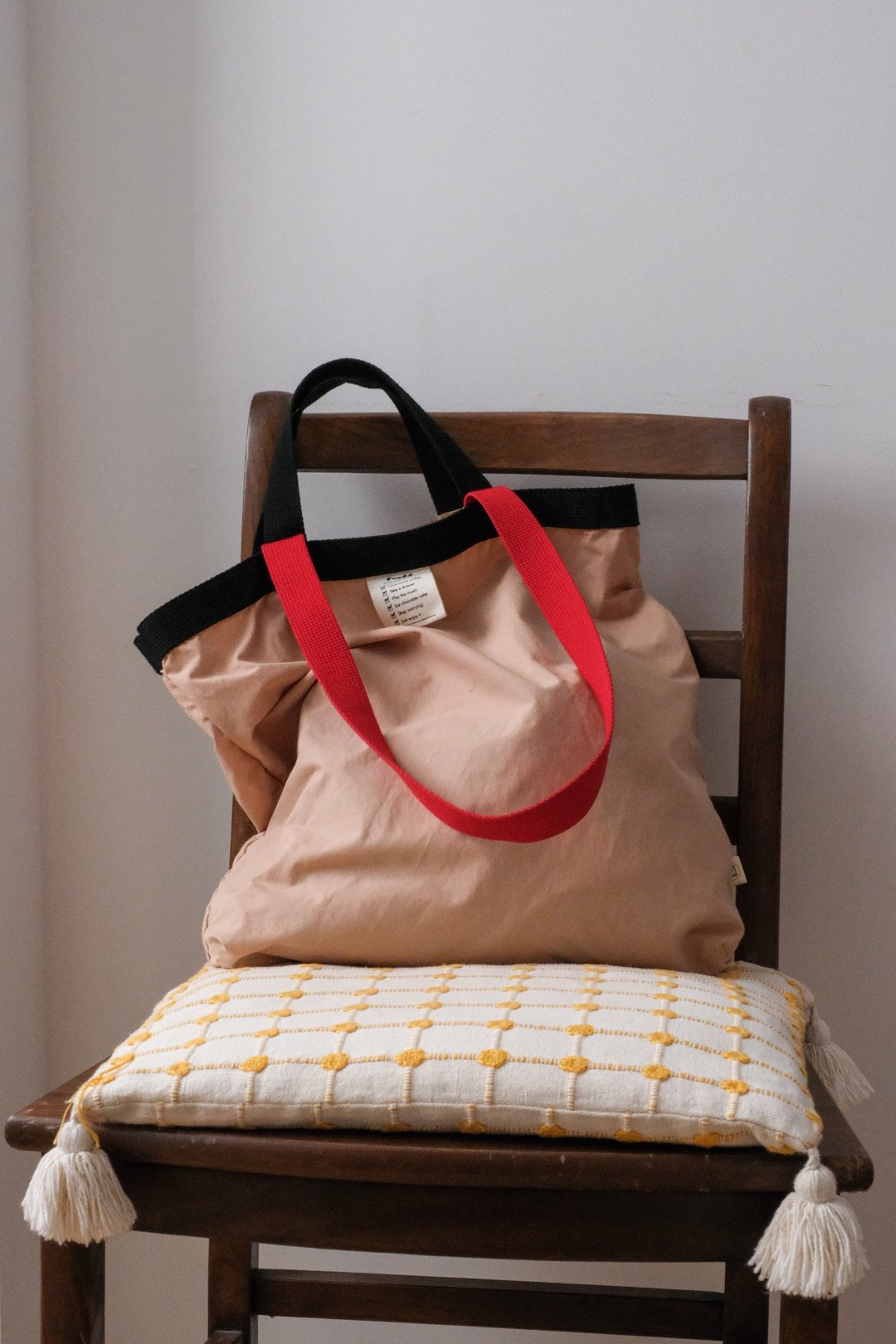 Fav bag 粉嫩米色 - 手提包/手提袋 - 尼龙 粉红色