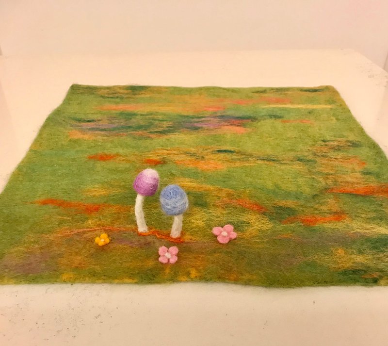 羊毛毡草坪40*40厘米/红色蘑菇15*15厘米 - 摆饰 - 羊毛 绿色