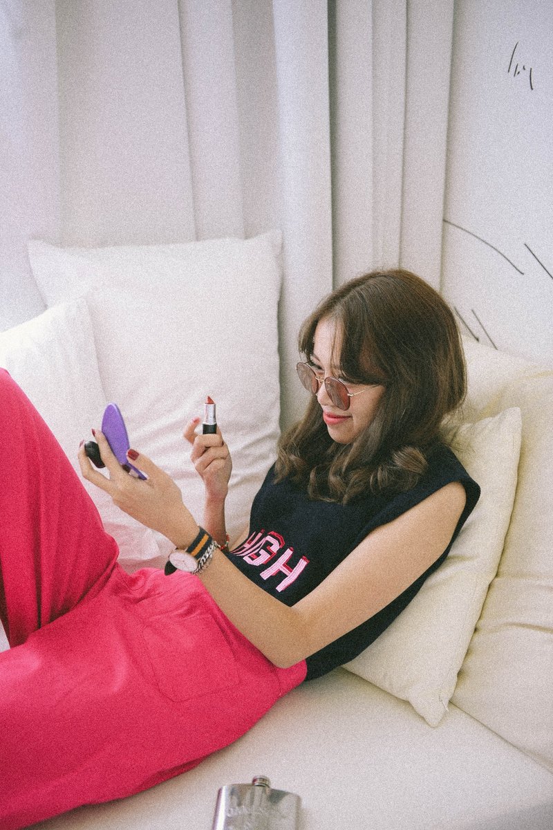 signature "HIGH" t-shirt (navy black). - 女装 T 恤 - 棉．麻 黑色