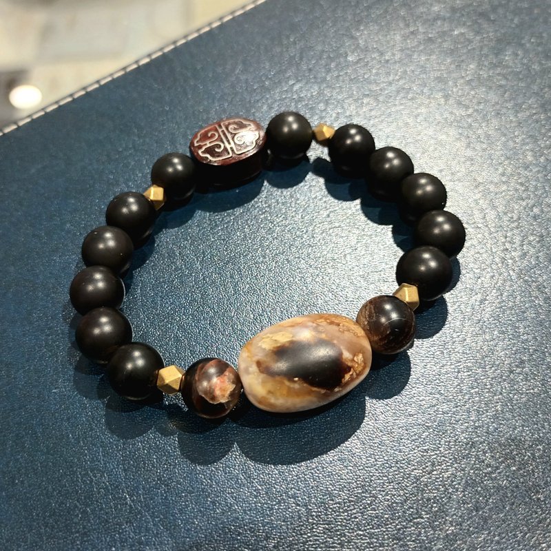 珠串设计手链 台湾沁彩雪花玉+黑曜石+紫檀木+铜/雾面可盘养/ - 手链/手环 - 玉石 咖啡色