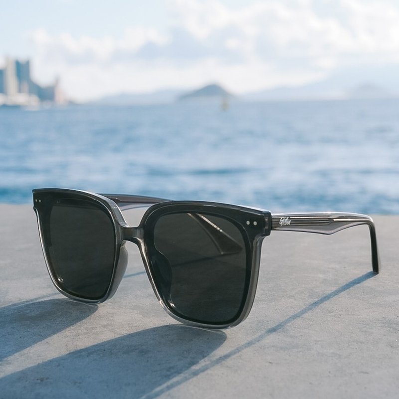 【包邮】Tate 偏光透灰色大方框墨镜 - 顶级系列 香港原创 - 墨镜 - 其他材质 灰色