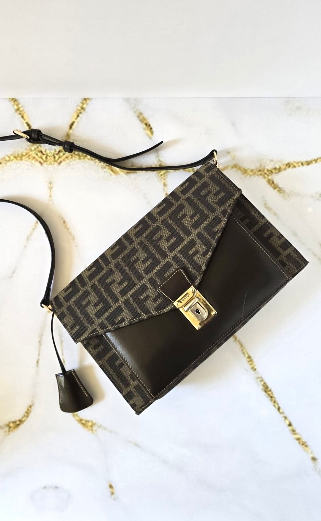 绝版古董包 Fendi 黑咖啡色老花信封包 斜背包 侧背包 单肩包中古 - 侧背包/斜挎包 - 人造皮革 咖啡色