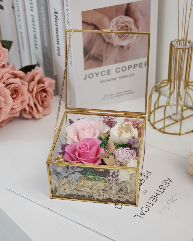 永生花 金边玻璃首饰盒 珠宝盒 对戒盒 - 干燥花/捧花 - 植物．花 多色