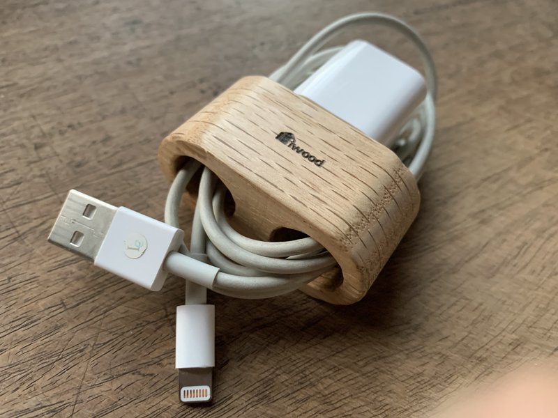 iwood集线器 - 收纳用品 - 木头 
