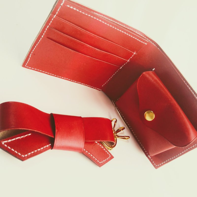 Genuine Leather - Hand-dyed - Hand-stitched - Ribbon Adult Red Keychain - 钥匙链/钥匙包 - 真皮 红色