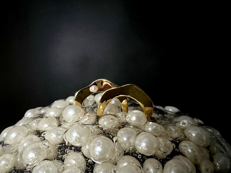 001.RING+001.PEARL RING (Gold) 戒指/耳挂 - 戒指 - 铜/黄铜 金色