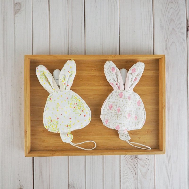 日本纯棉兔宝奶嘴收好袋台湾制造_奶嘴收纳套+香草奶嘴夹不含奶嘴 - 奶瓶/奶嘴 - 棉．麻 多色