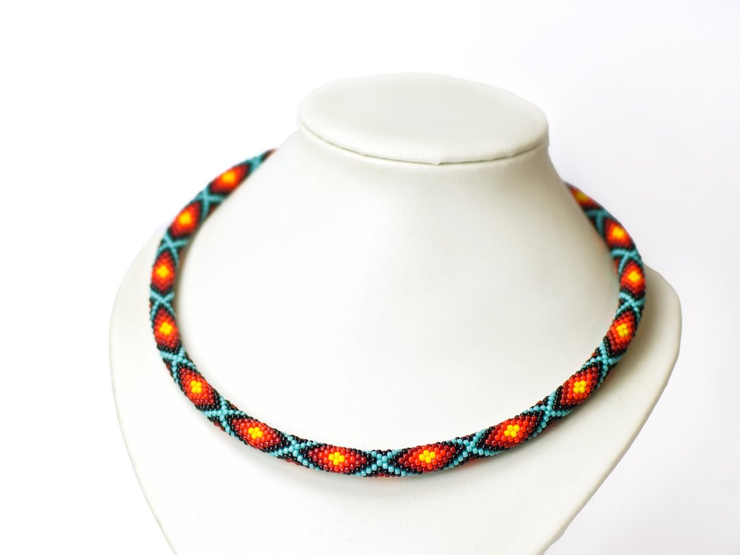 Bead crochet diy kit modern necklace, Do It Yourself, Diy kit necklace, DIY kits - 编织/刺绣/羊毛毡/裁缝 - 玻璃 多色
