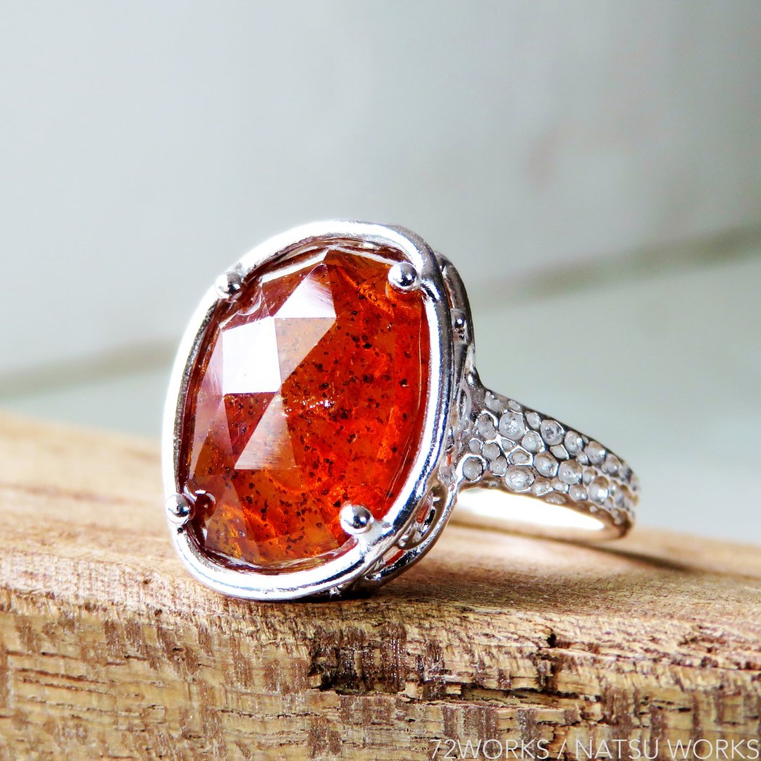 Moss Kyanite Ring red - 戒指 - 宝石 红色