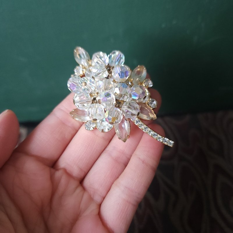 【星期天】VINTAGE珠珠水钻古着胸针 老饰品/西洋老件 - 胸针 - 其他金属 金色