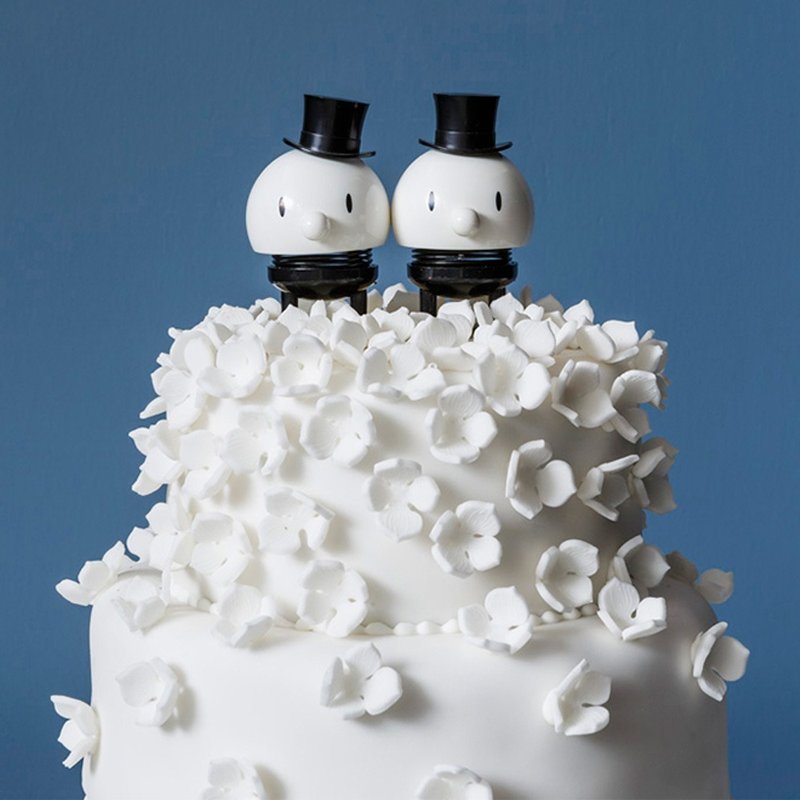 【哈特宝】Hoptimist Wedding Groom 丹麦微笑弹簧公仔-黑 - 玩偶/公仔 - 其他材质 白色