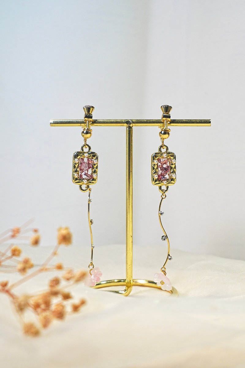 【原创手作耳环】• 花间清梦 - 耳环/耳夹 - 树脂 紫色