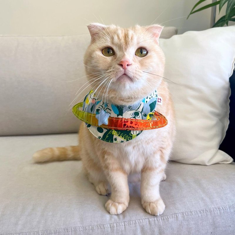 【恰氏手作】汪汪星球 双面穿宠物猫咪狗狗领巾 - 衣/帽 - 棉．麻 