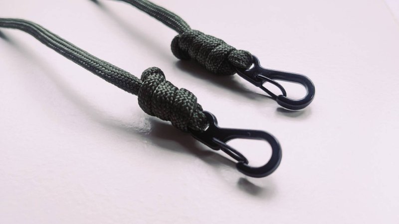 手工双钩-伞绳证件颈挂绳/识别证带/眼镜带/口罩带-可调整 - 挂绳/吊绳 - 尼龙 卡其色