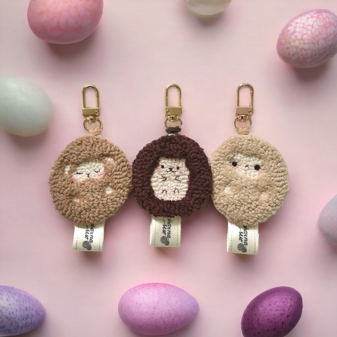 Hedgehog Keychain Key Chain Embroidery thread Pet Custom Design Gift Name Name Paw - 吊饰 - 绣线 多色
