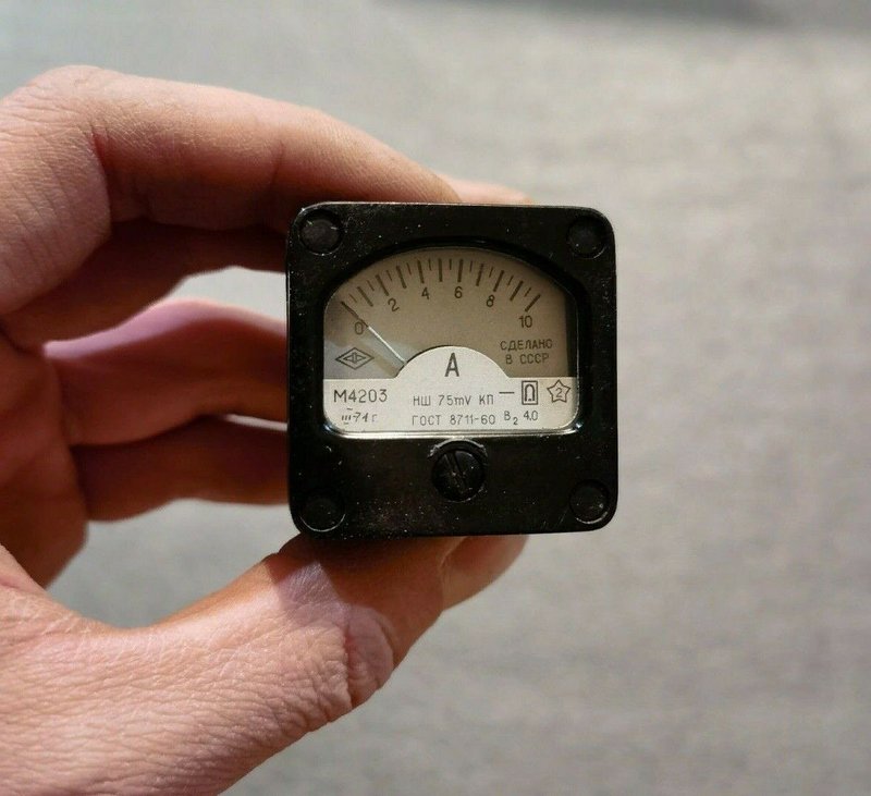 Small pointer ammeter 0-10A DC USSR Soviet panel device current meter 1971 - 摆饰 - 其他材质 黑色