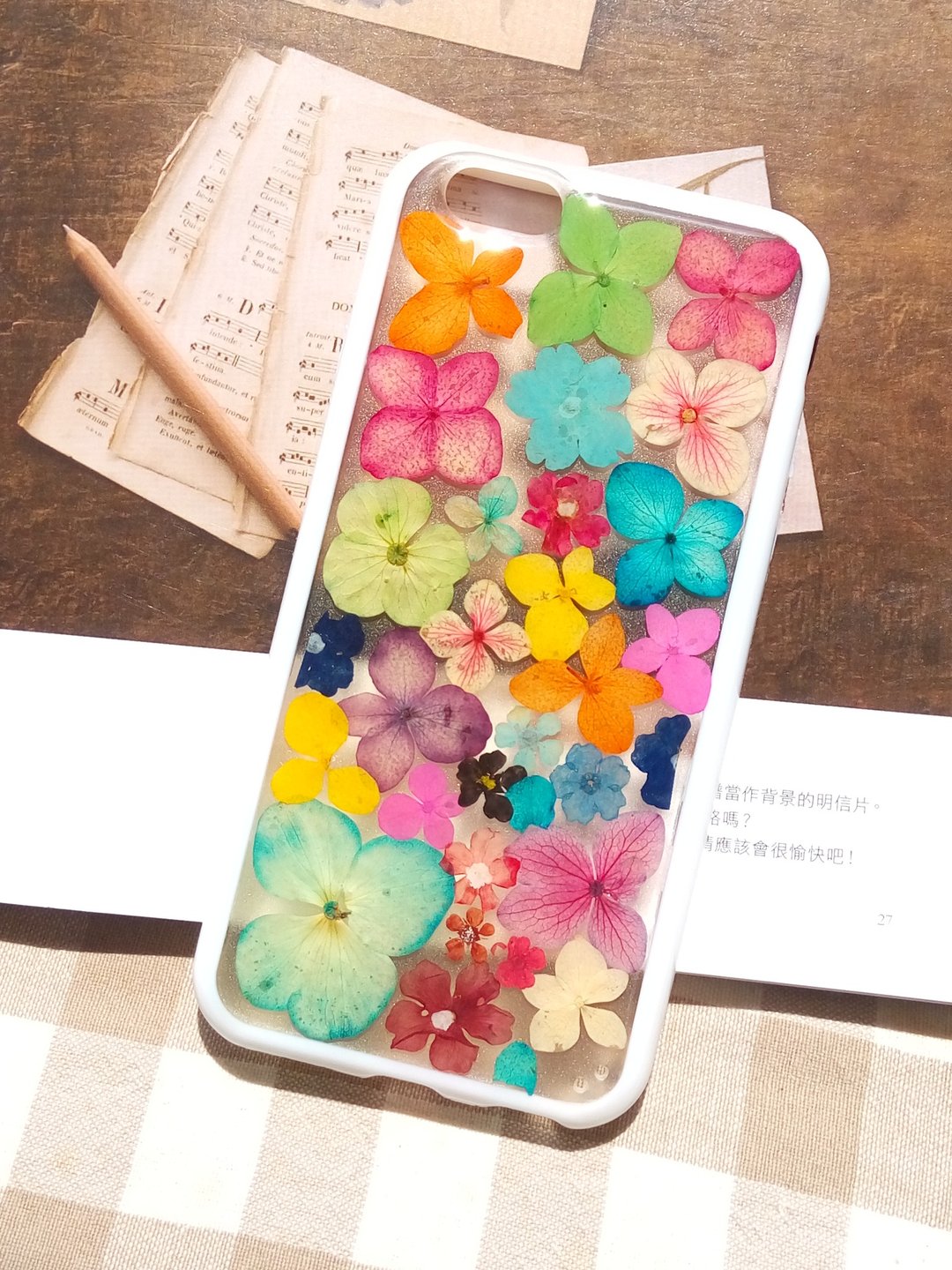 Annys workshop手作押花手机保护壳, 缤纷绣球花 - 手机壳/手机套 - 塑料 多色