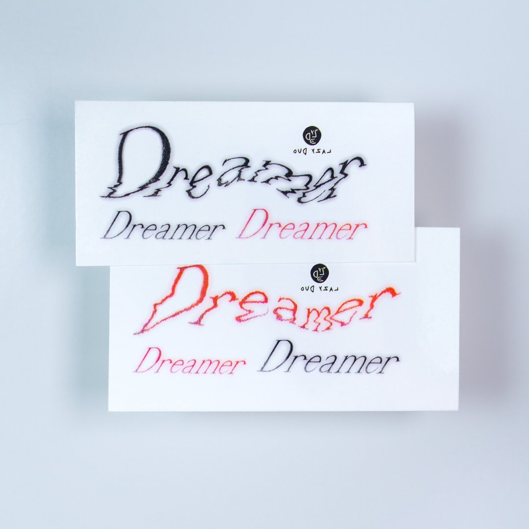 Dreamer 梦想家 红黑 抽像波浪字体 防敏感纹身贴纸 防水文字刺青 - 纹身贴 - 纸 红色