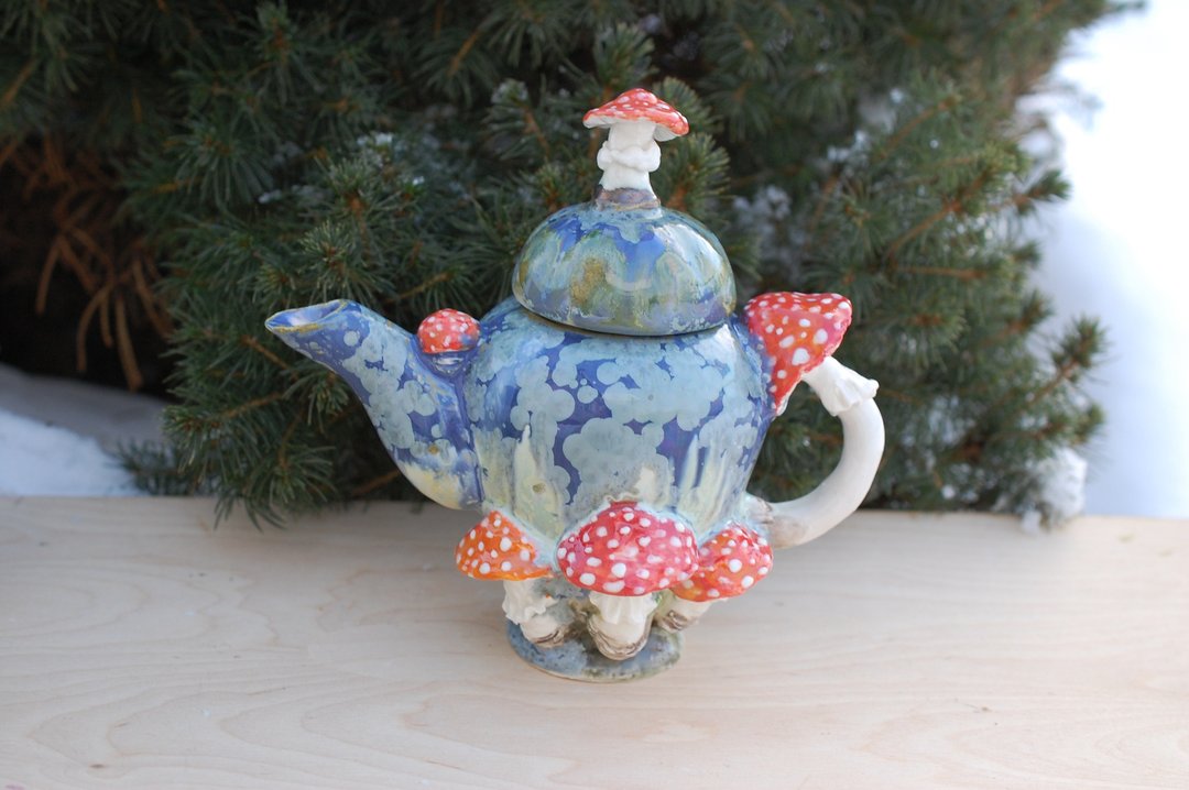 Handmade miniature ceramic teapot Mushrooms figurine - 茶具/茶杯 - 陶 多色