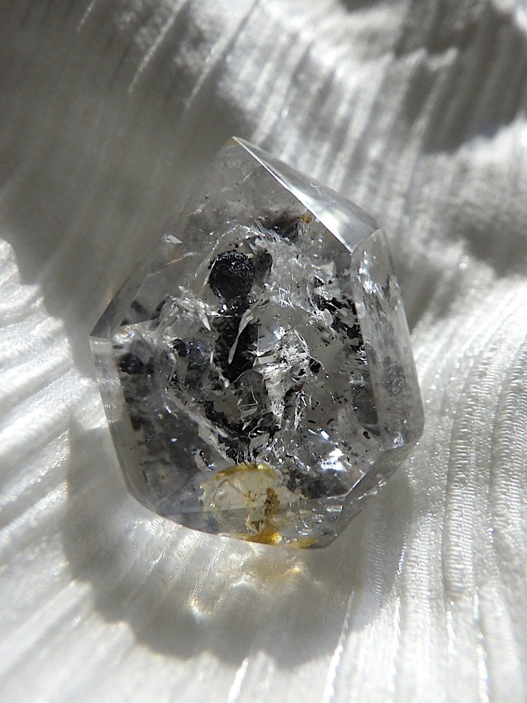 天然双尖闪灵水晶 黑石墨流沙水晶原石 - 戒指 - 水晶 黑色