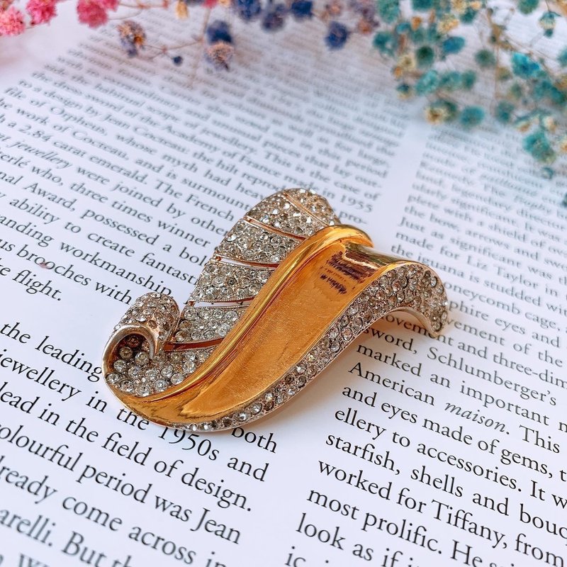 【Trifari双色立体叶片衣夹别针-专利款】 Vintage美国古董珠宝 - 胸针 - 其他金属 