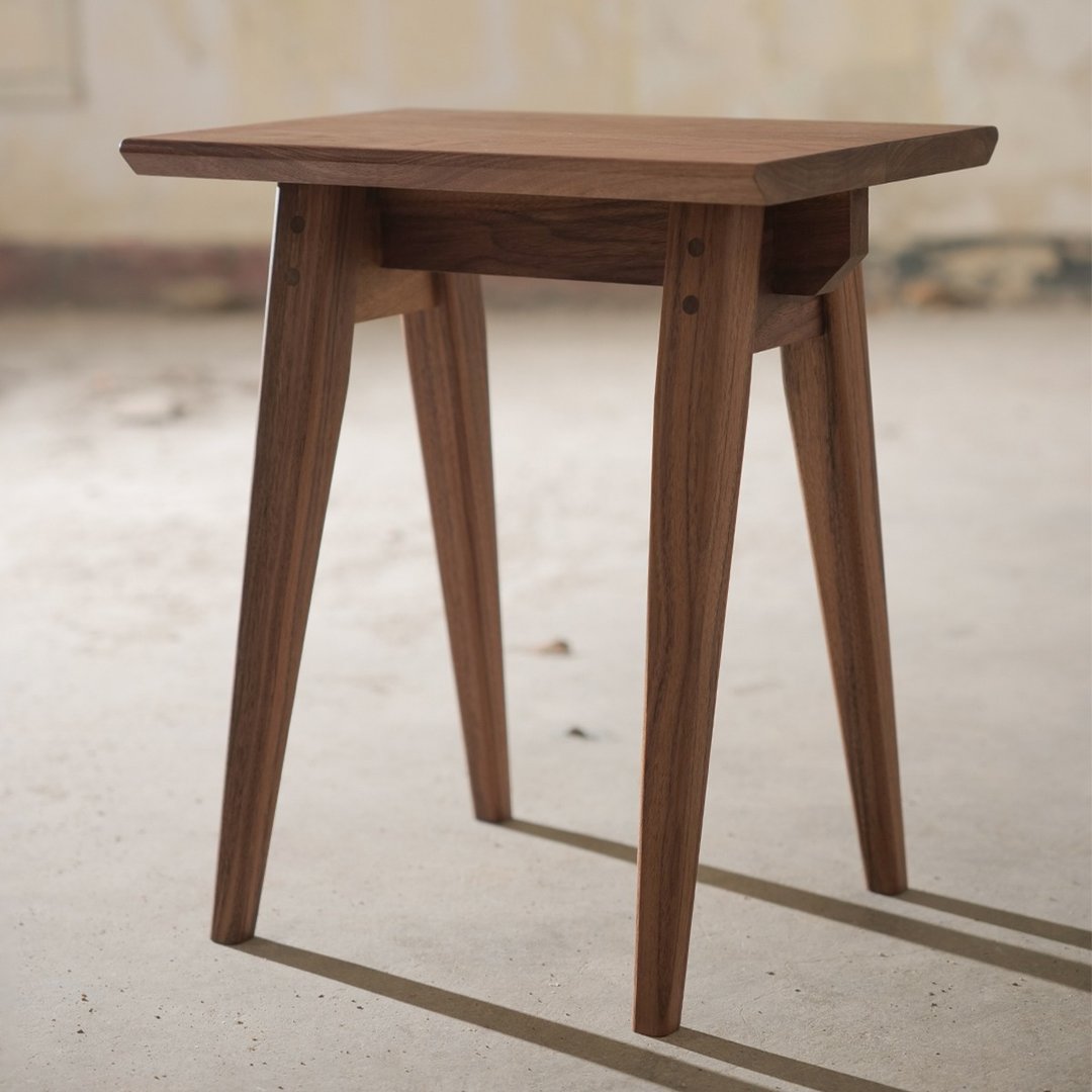 Burumu Workshop Torii Stool 鸟居櫈木工制作 - 木工/竹艺 - 木头 