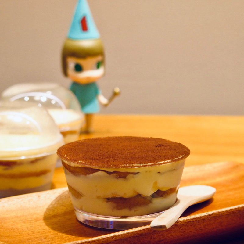 义式经典提拉米苏 - 蛋糕/甜点 - 新鲜食材 咖啡色