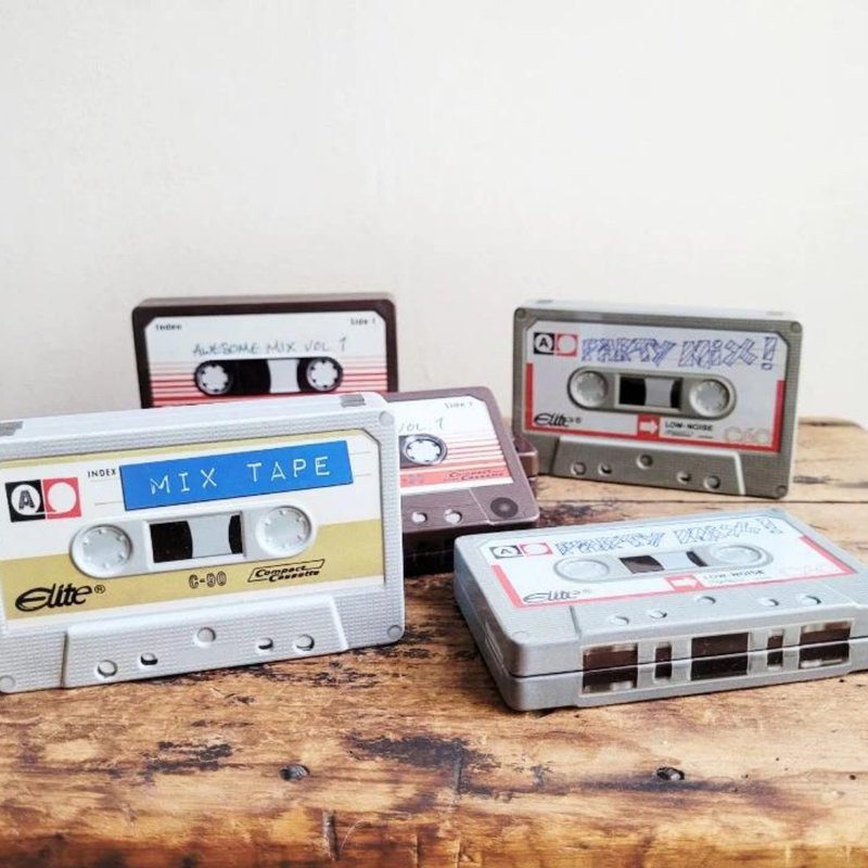 Vintage 复刻索尼录音卡带糖果盒 - 2款入【英国糖迷你包2包入】 - 零食/点心 - 其他材质 多色