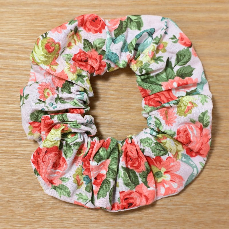 粉红色 玫瑰 大肠发圈 - 发带/发箍 - 棉．麻 